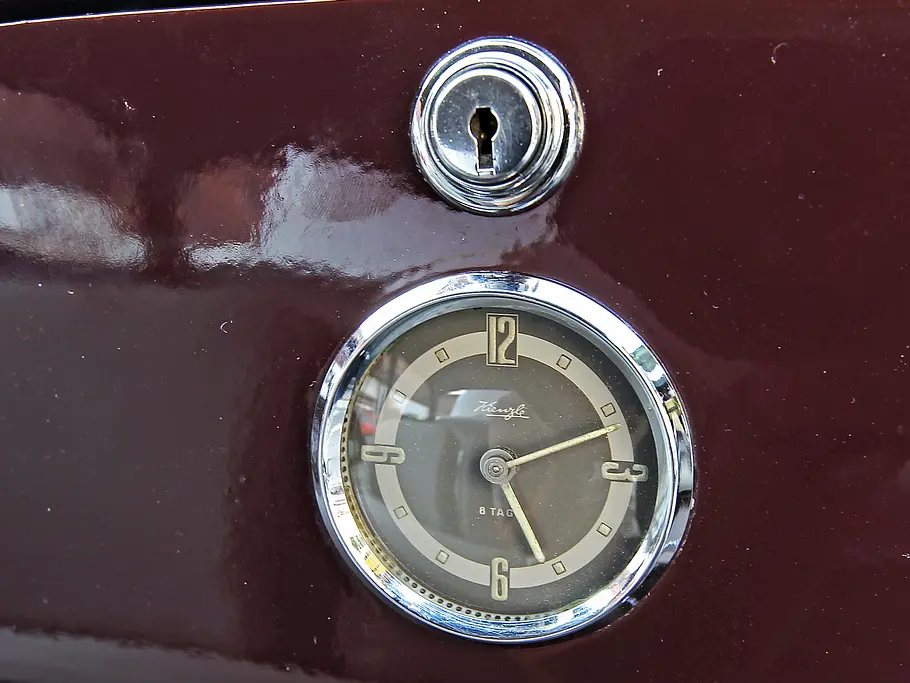 Opel Olympia Rekord Bilder technische Daten Limousinen Vergleich Uhr