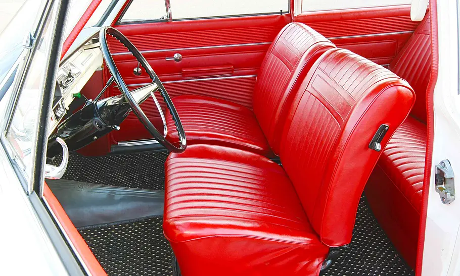 Opel Rekord B Der Innenraum des Opel Rekord B.