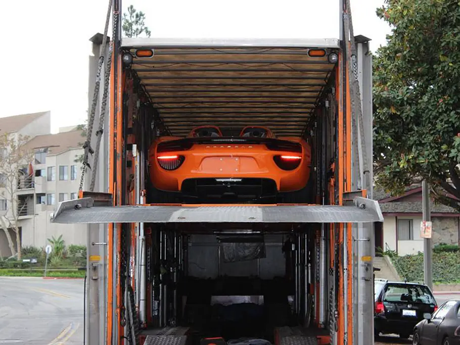 porsche 918 spyder weissach paket orange