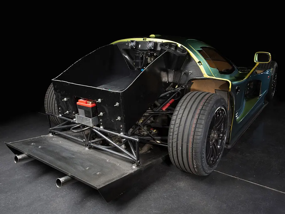 Panoz zeigt restaurierten GTR-1 in Dubai Panoz Esperante GTR-1