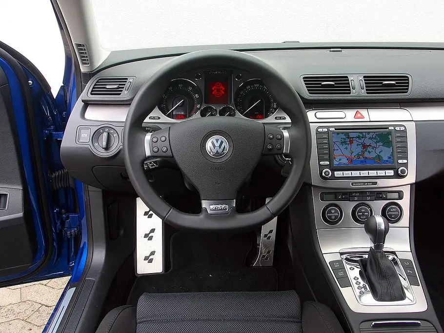 VW Passat Variant R36 VW Passat R36 Variant