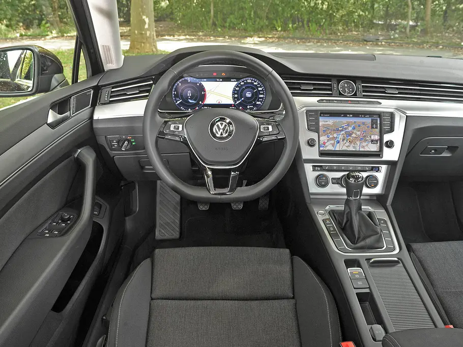 VW Passat VW Passat