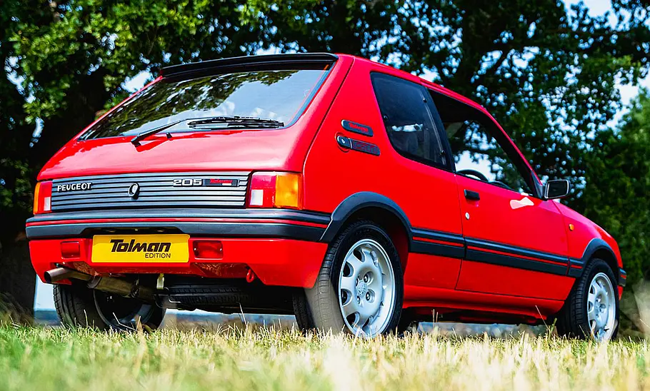 Peugeot 205 GTI Restomod