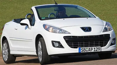 Der Peugeot 207 CC war 2009 das meistverkaufte Cabriolet in Deutschland