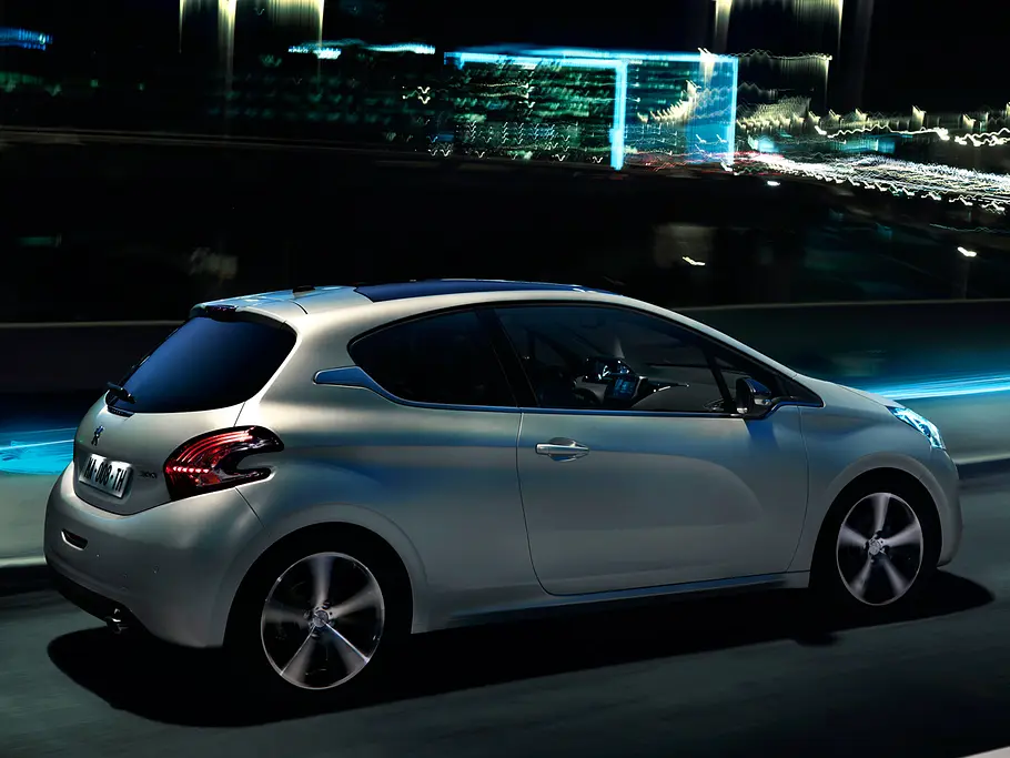 Peugeot 208 Preis 2012 Dreitürer Fünftürer 11.600 Euro