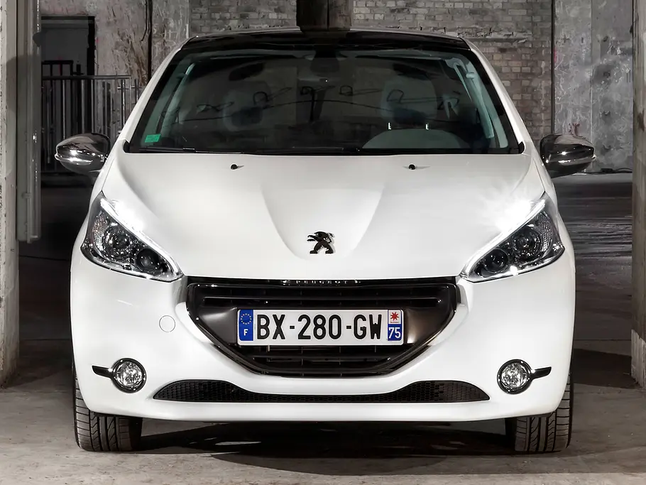 Peugeot 208 Preis 2012 Dreitürer Fünftürer 11.600 Euro