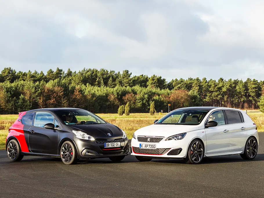 Peugeot 208 GTI Peugeot 308 GTI by peugeot sport