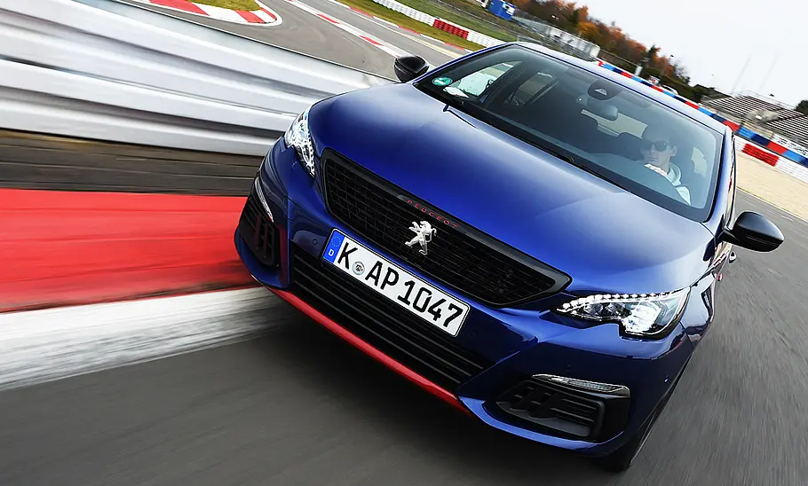 Peugeot 308 GTi by Peugeot Sport Peugeot 308 GTi by Peugeot Sport