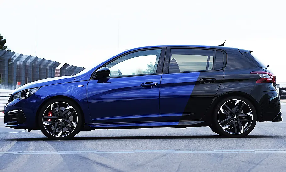 Peugeot 308 GTi by Peugeot Sport Peugeot 308 GTi by Peugeot Sport