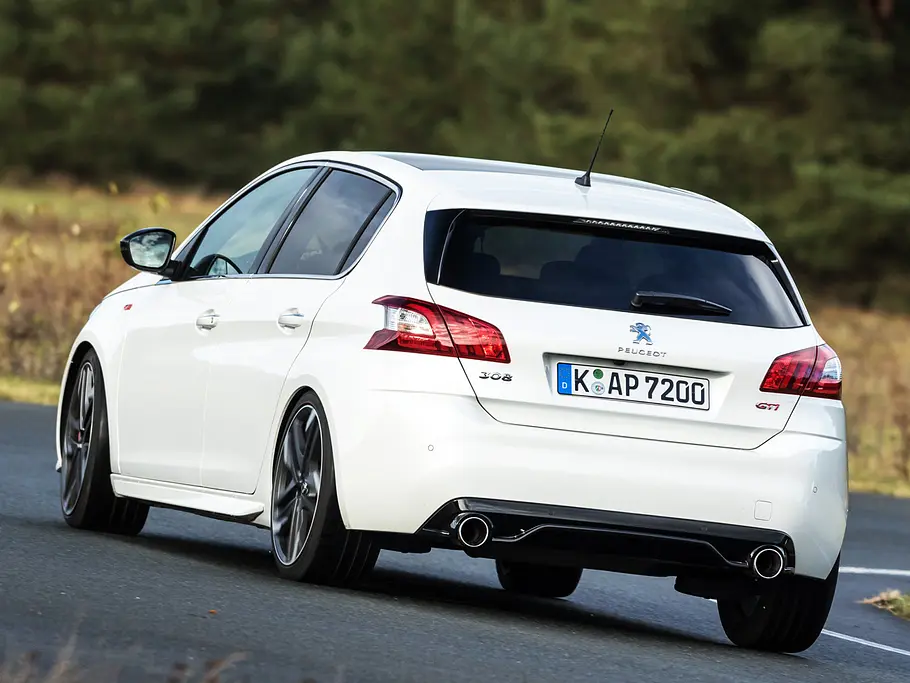 Peugeot 308 GTI by peugeot sport