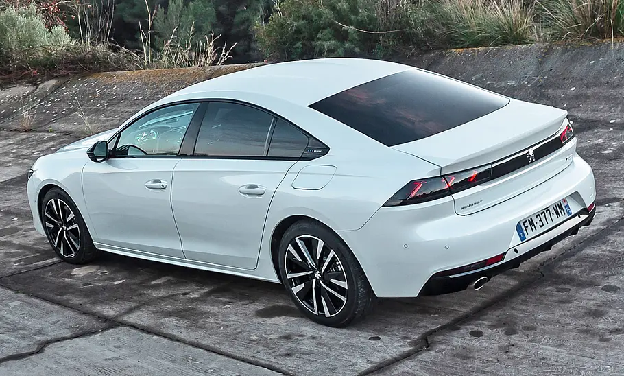 Peugeot 508 Hybrid 255 e-EAT8