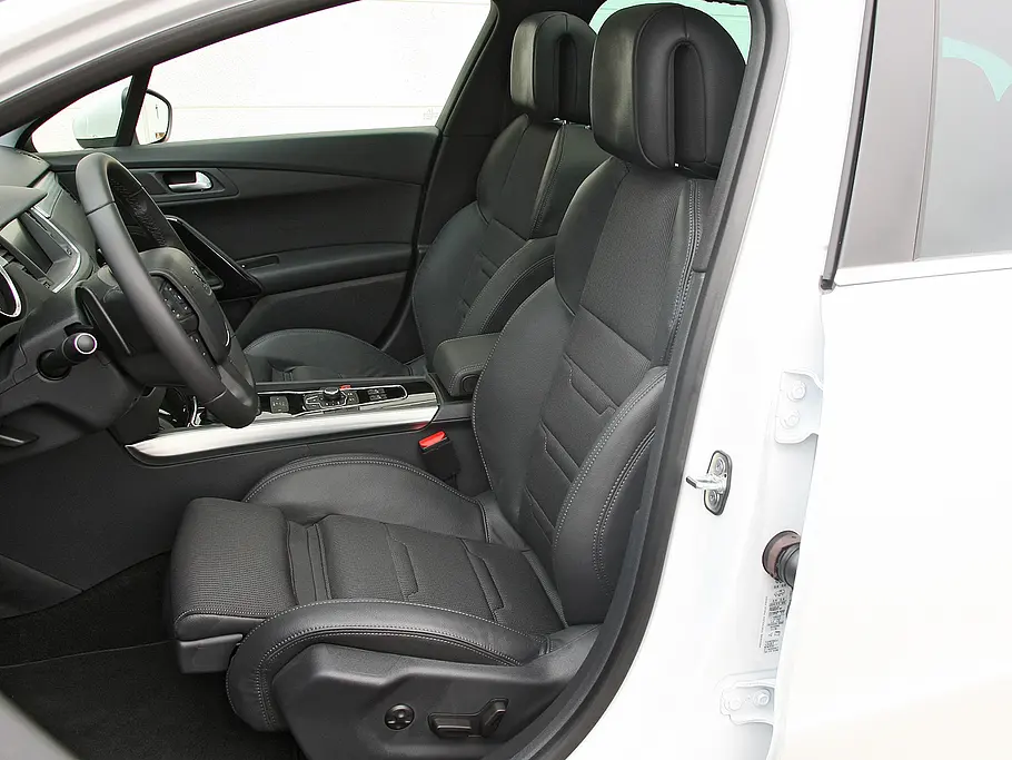 Peugeot 508 SW GT mit Komfortsitzen