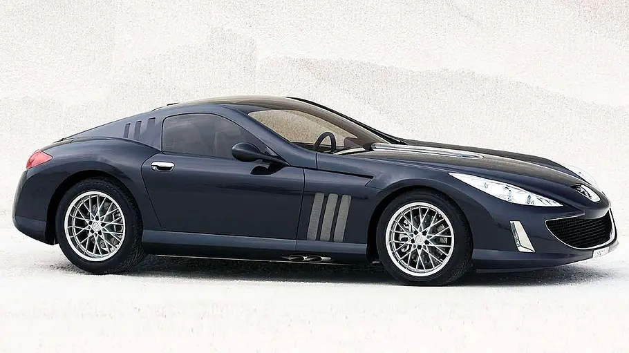 Der Peugeot 907 in der Seitenansicht von rechts.