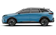 Blick von der Seite auf den Peugeot e-5008. - Foto: Carwow