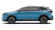 Der Peugeot E-5008 steht vor weißem Hintergrund, von links fotografiert. - Foto: Carwow