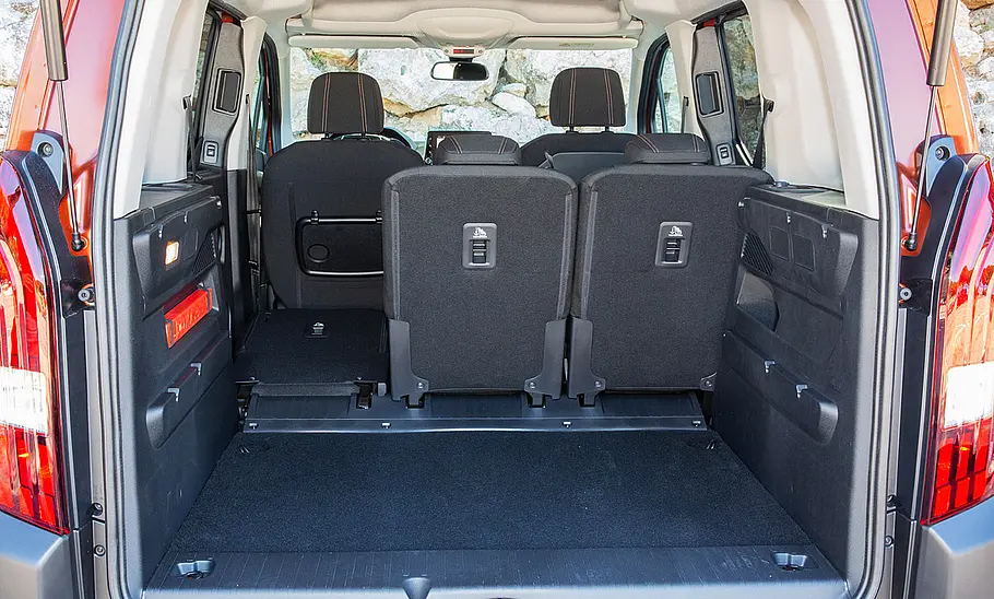 Peugeot Rifter (2018) Peugeot Rifter (2018)