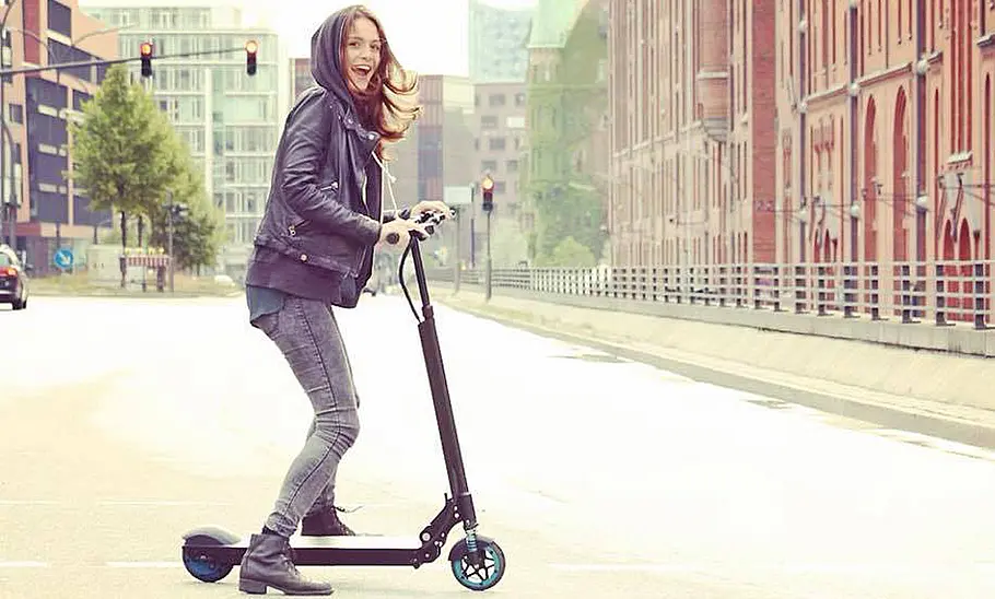 PLEV: E-Scooter