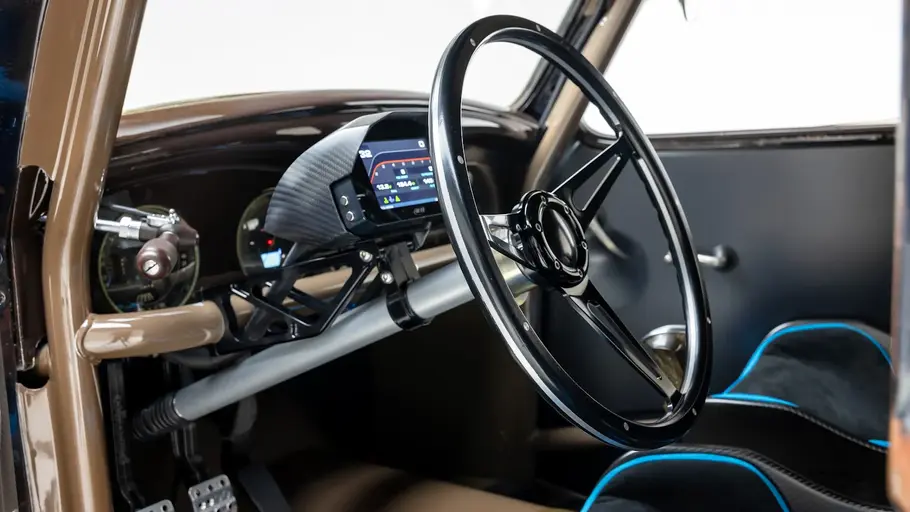 Plymouth GT1 von Ruffian Cars Cockpit des Plymouth GT1 von Ruffian Cars, fotografiert von links.
