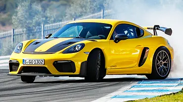 Porsche 718 Cayman GT4 RS (2022) - Foto: Porsche