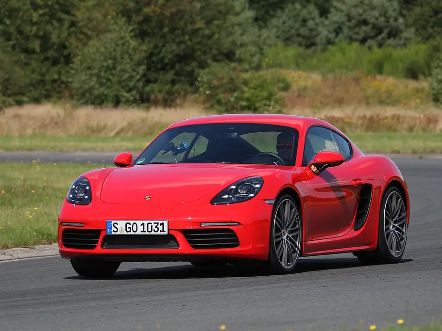Porsche 718 Cayman (2016) Porsche 718 Cayman (2016)