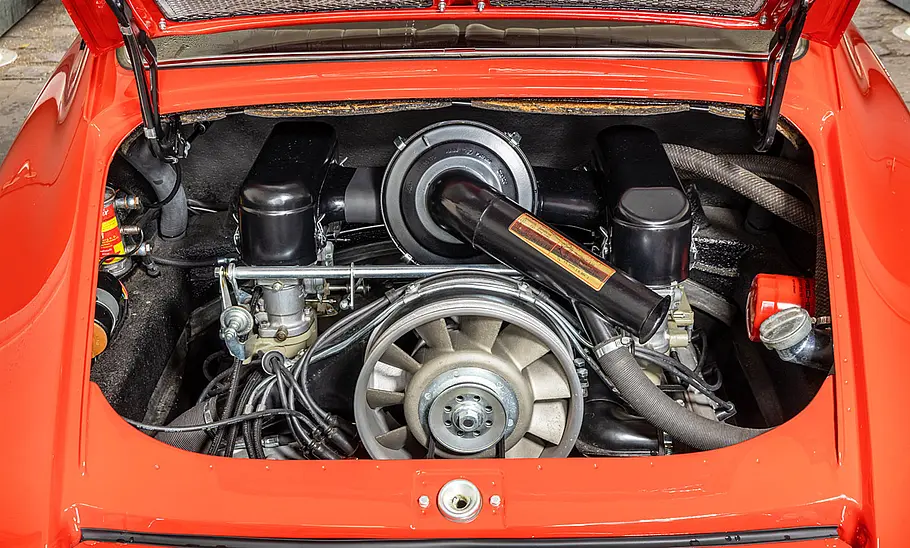 Der Motor des Porsche 901 (1964).