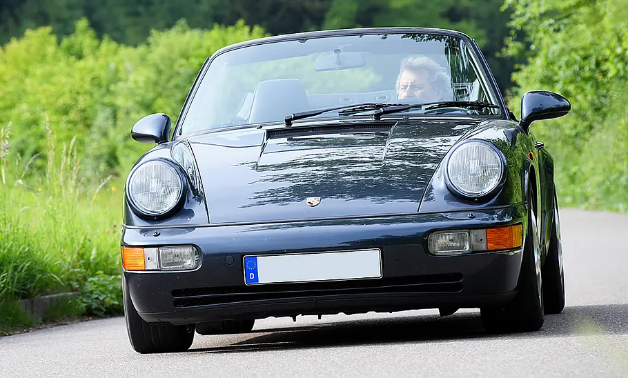 Porsche 911 (964)