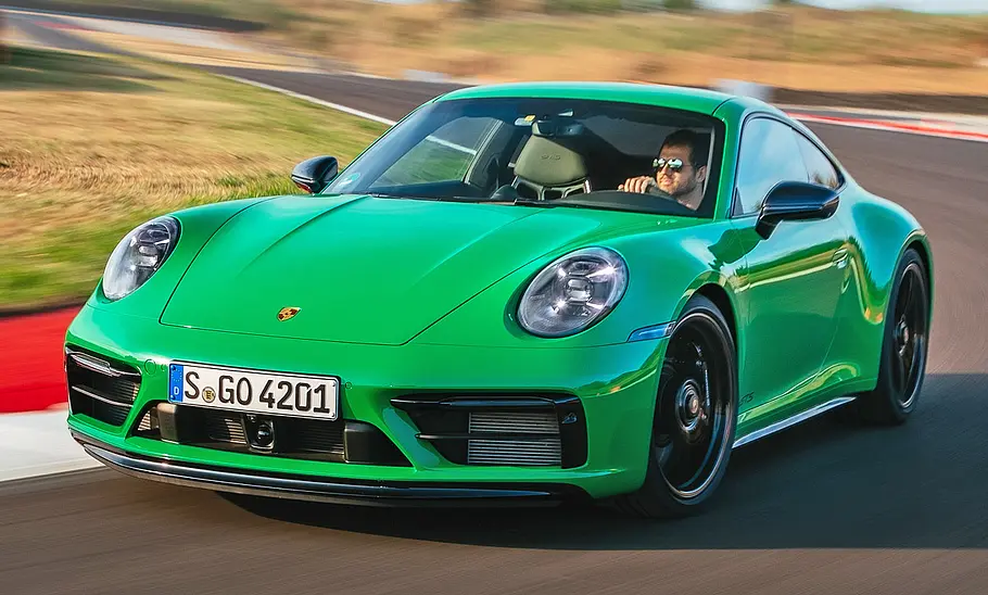Porsche 911 Carrera GTS (2021)