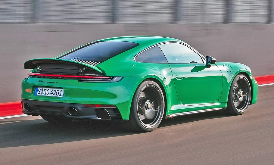 Porsche 911 Carrera GTS (2021)
