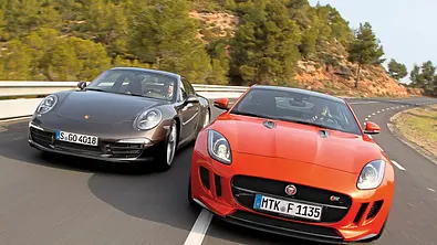 Porsche 911 Carrera Jaguar F-Type S Coupé Vergleich Bilder technische Daten