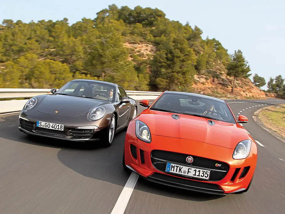Vergleich: Porsche 911 Carrera vs. Jaguar F-Type S Coupé Porsche 911 Carrera Jaguar F-Type S Coupé Vergleich Bilder technische Daten