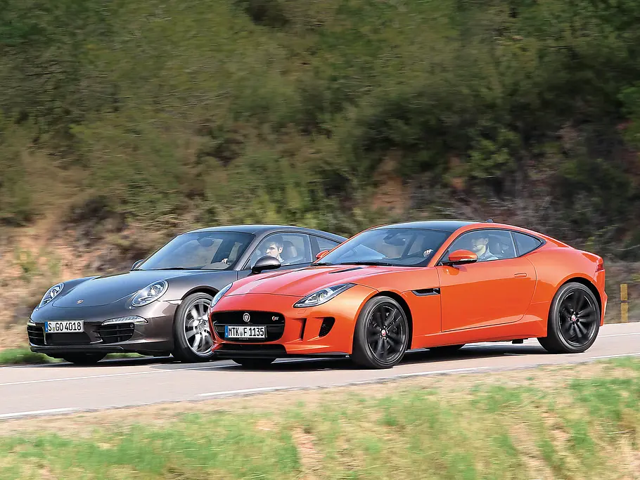Vergleich: Porsche 911 Carrera vs. Jaguar F-Type S Coupé Porsche 911 Carrera Jaguar F-Type S Coupé Vergleich Bilder technische Daten