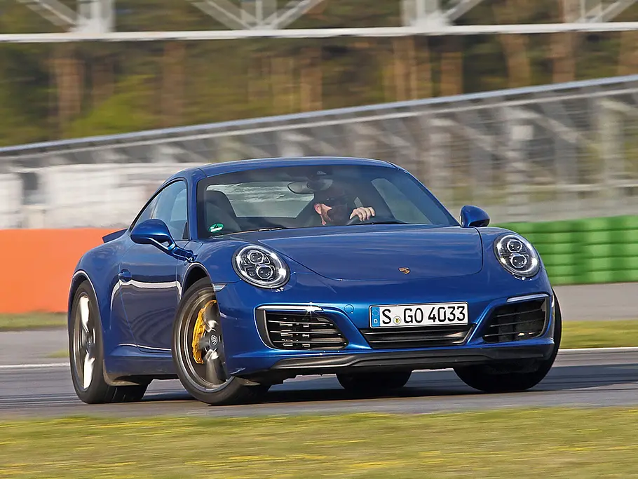Porsche 911 Carrera S (2016) Porsche 911 Carrera S (2016)