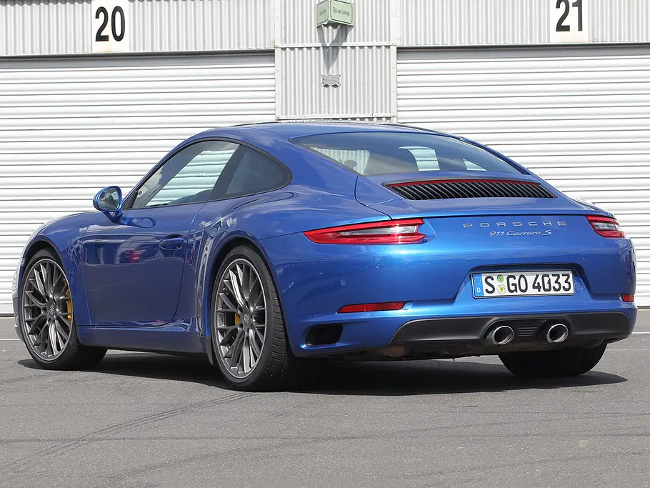Porsche 911 Carrera S (2016) Porsche 911 Carrera S (2016)