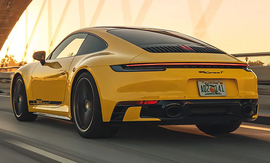 Porsche 911 Carrera T (2022) Porsche 911 Carrera T (2022)