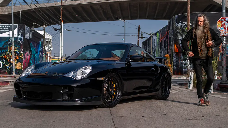 Der Porsche 911 GT2 mit Magnus Walker.