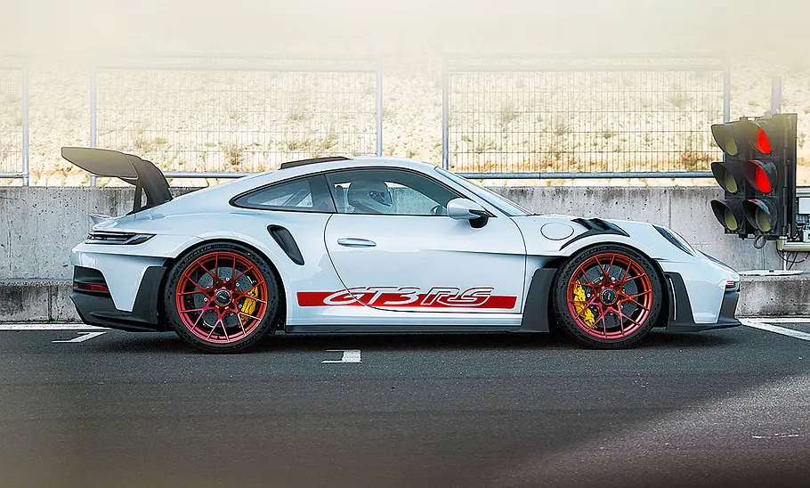 Porsche 911 GT3 RS (2022) Porsche 911 GT3 RS (2022)
