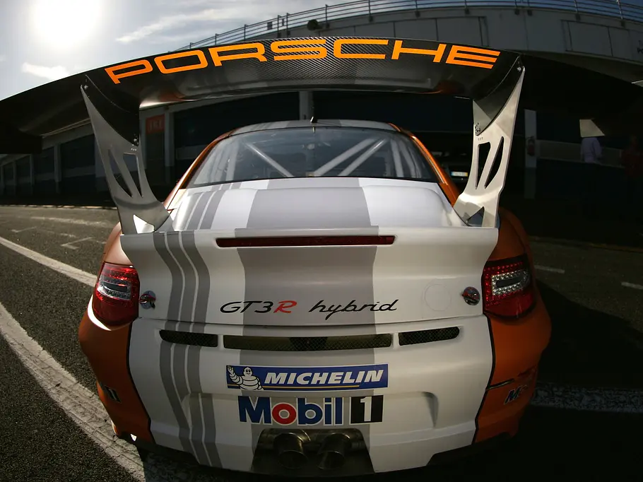 Porsche 911 GT3 R Hybrid 2.0 im Tracktest