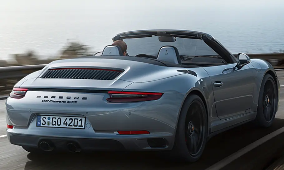 Porsche 911 GTS Porsche 911 GTS (2017)