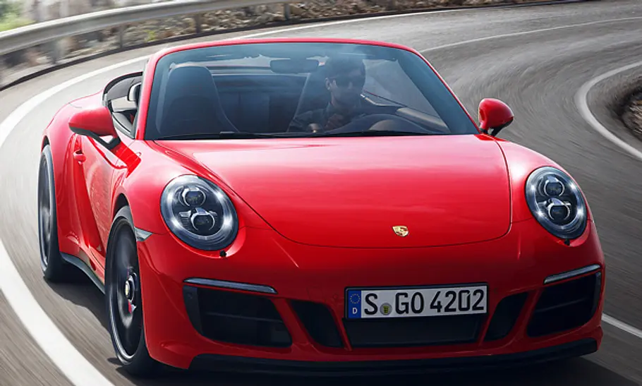 Porsche 911 GTS Porsche 911 GTS (2017)