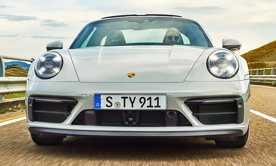 Porsche 911 GTS (2021)