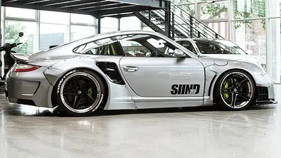 Porsche 911 Liberty Walk - Foto: Sidney Industries