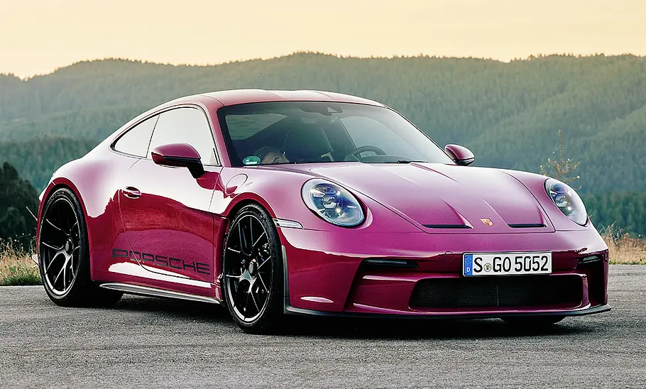 Porsche 911 S/T (2023)