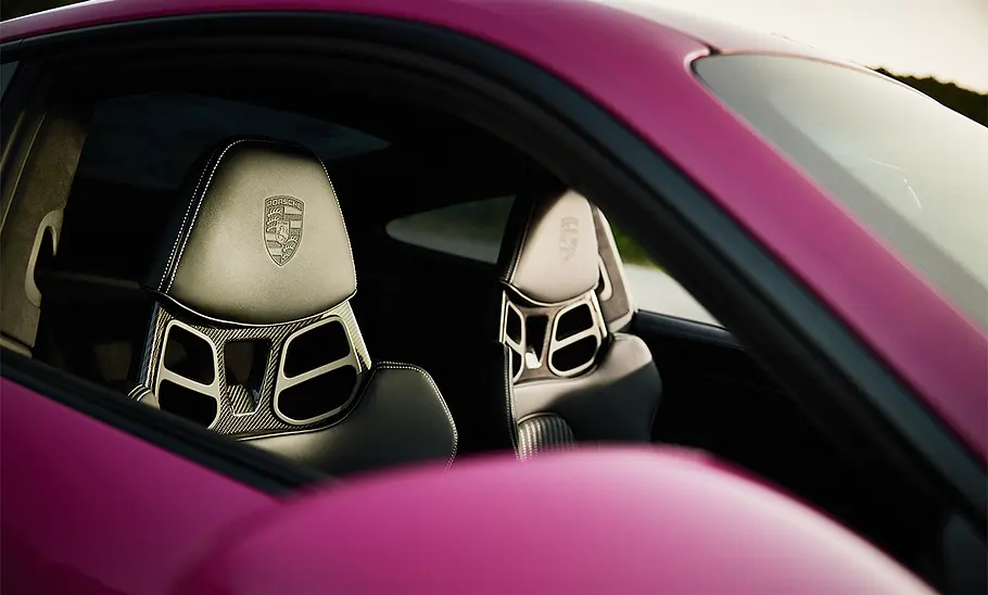 Porsche 911 S/T (2023)