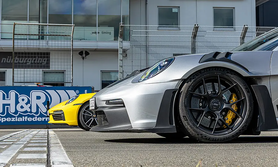 Porsche 911 Turbo S/Porsche 911 GT3 RS