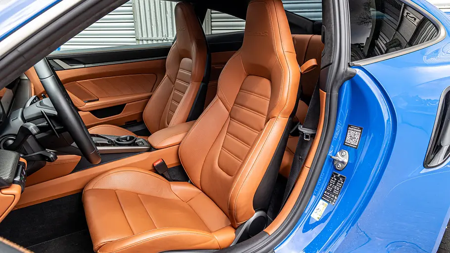 Porsche 911 Turbo S Die vorderen Sitze des Porsche 911 Turbo S.