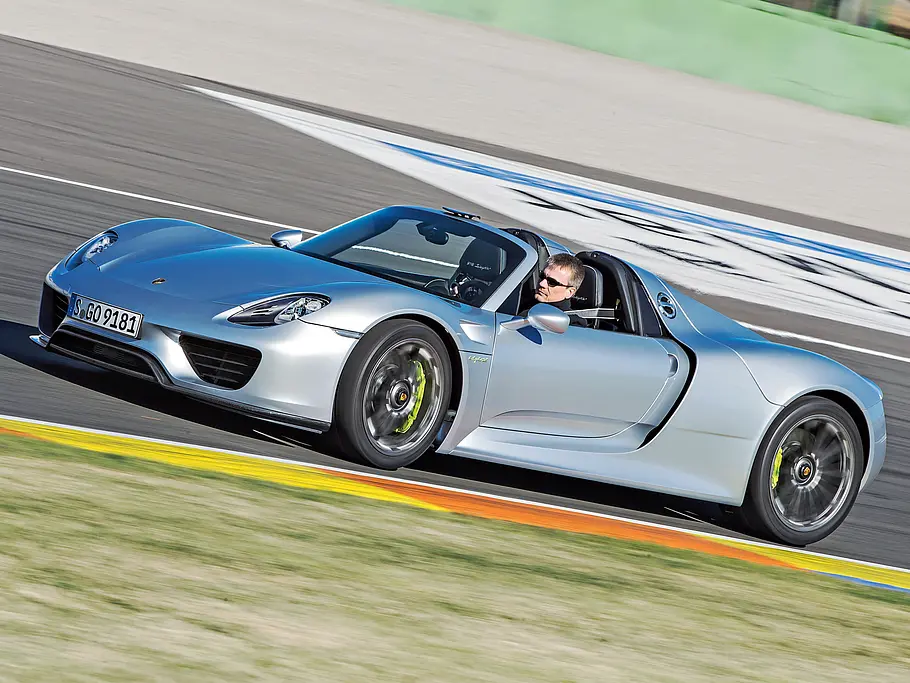 Exklusiv: Porsche 918 Spyder Porsche 918 Spyder Fahrbericht Exklusiv Bilder technische Daten