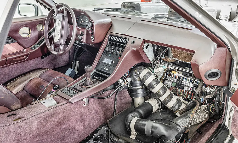 Porsche 928 Geräuschmessfahrzeug Cockpit