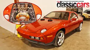 Blick von schräg vorne auf den Porsche 928 mit Boeing-Turbine; Bildmontage mit den Blick auf die Turbine im Motorraum. - Foto: Duncan Imports & Classics/Collage: AUTO ZEITUNG