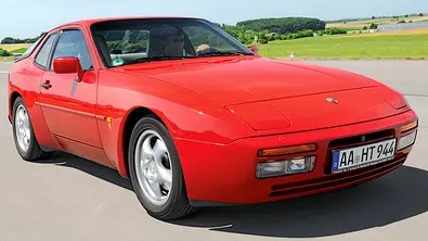 Porsche 944 S2: Classic Cars - Foto: AUTO ZEITUNG