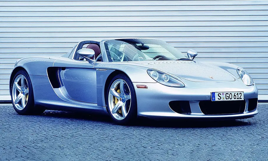 Porsche Carrera GT (2003) Porsche Carrera GT (2003)